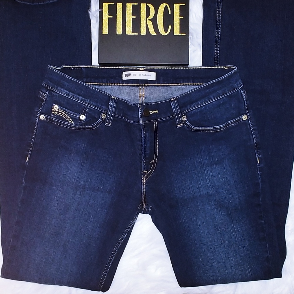 Levis 524 Jeans